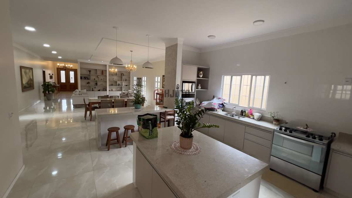 Casa à Venda 362m2 no Jardim Moysés Miguel Haddad – São José do Rio Preto