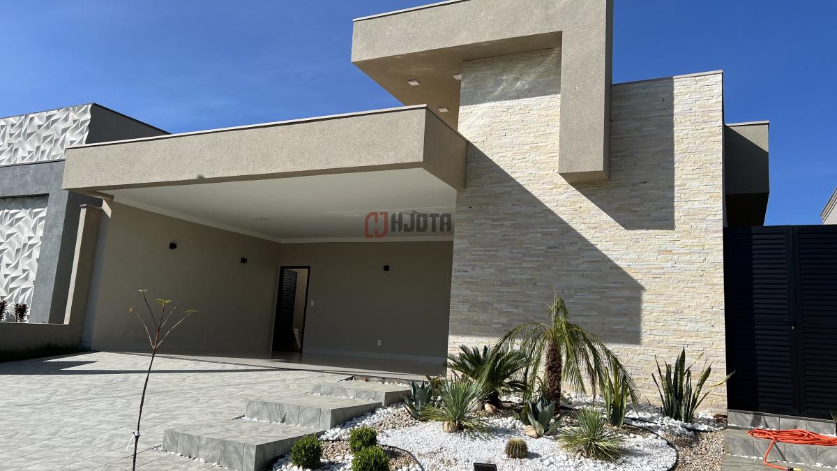 Casa 226m2 com 3 Suítes no Cond Jardim Botânico - Bady Bassit SP