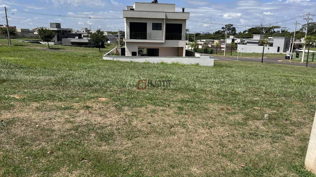 Terreno Cond Terras de Alphaville 304m2 Próximo da Portaria - Mirassol - HJota Imóveis